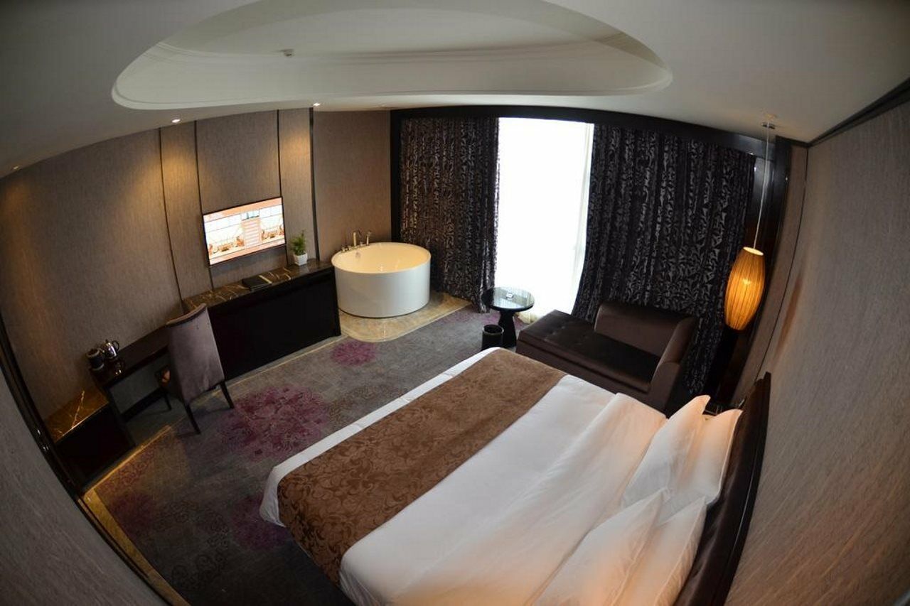 Xiamen Wanjia Oriental Hotel Екстер'єр фото