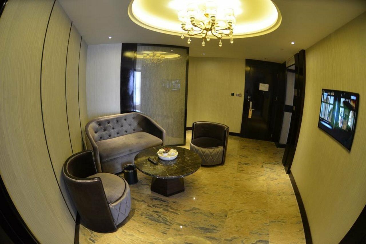 Xiamen Wanjia Oriental Hotel Екстер'єр фото